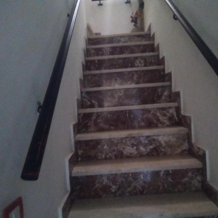 Room In Guest Room - Single Room With Shared Bathroom تاورمينا المظهر الخارجي الصورة